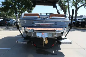2023-malibu-wakesetter-23-lsv-145953-image6.webp