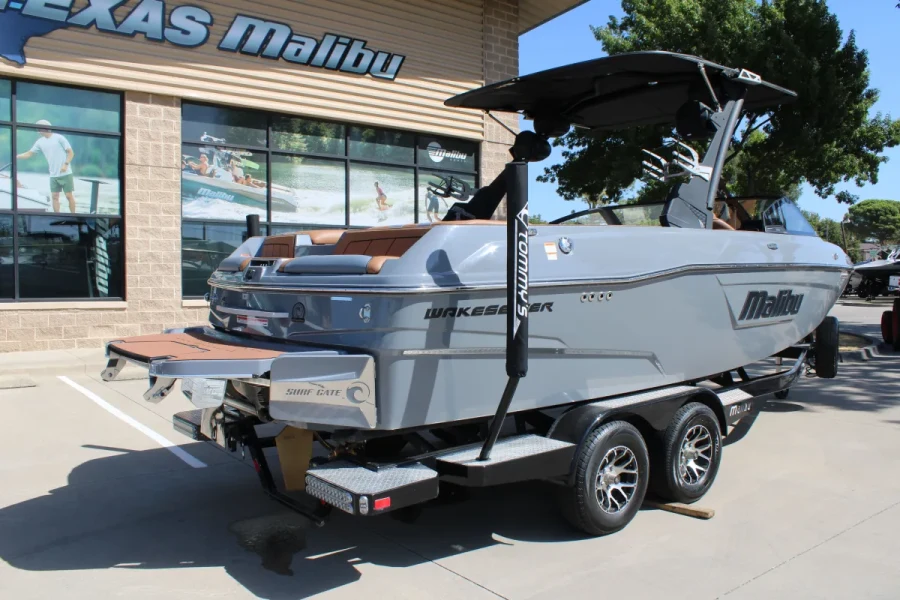2023-malibu-wakesetter-23-lsv-145953-image7.webp