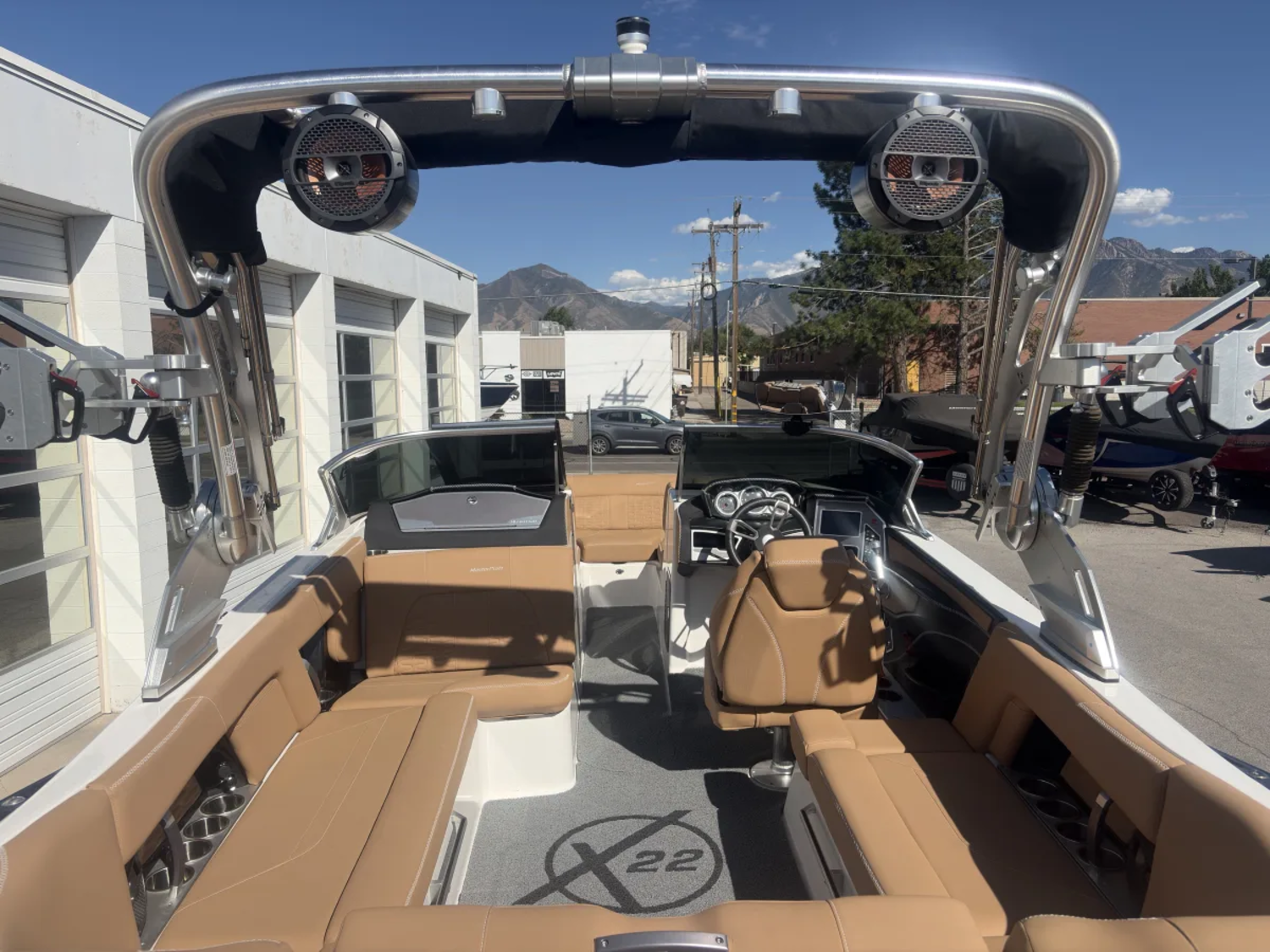 2020 22' MasterCraft X22 Bowrider