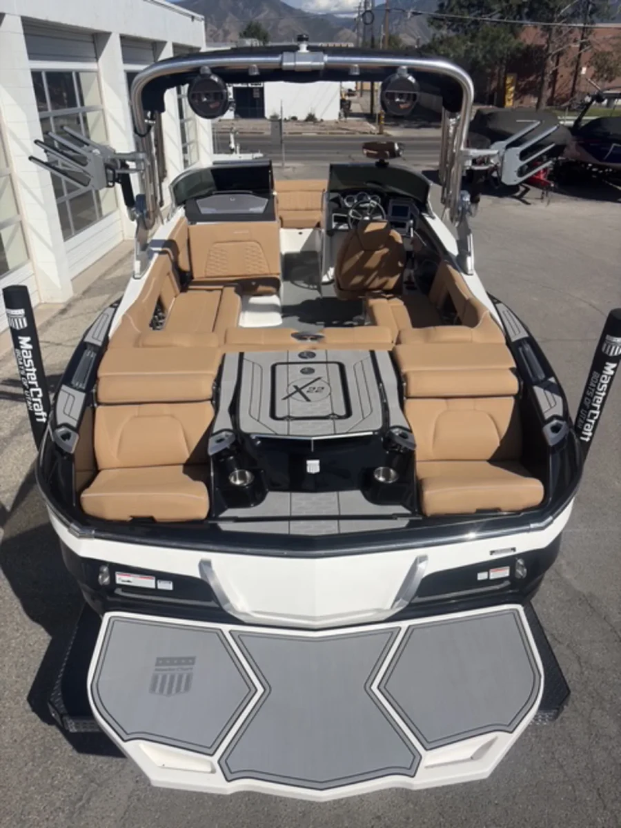 2020-mastercraft-x22-145966-image14.webp