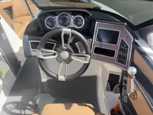 2020-mastercraft-x22-145966-image15.webp
