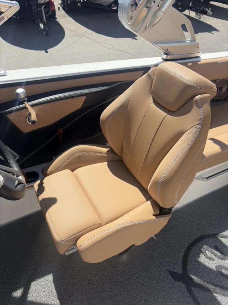 2020-mastercraft-x22-145966-image17.webp