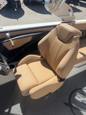 2020-mastercraft-x22-145966-image17.webp