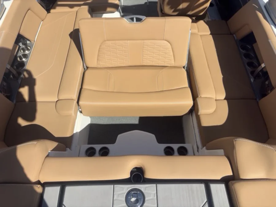 2020-mastercraft-x22-145966-image18.webp