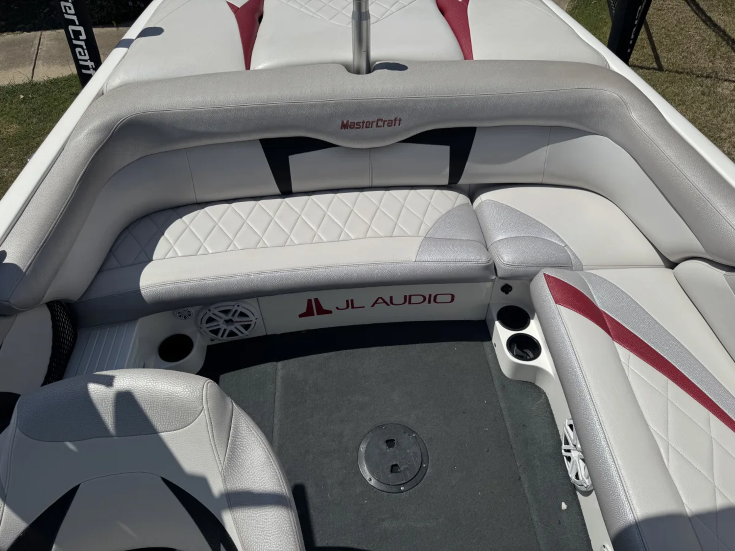 2009 Mastercraft X1