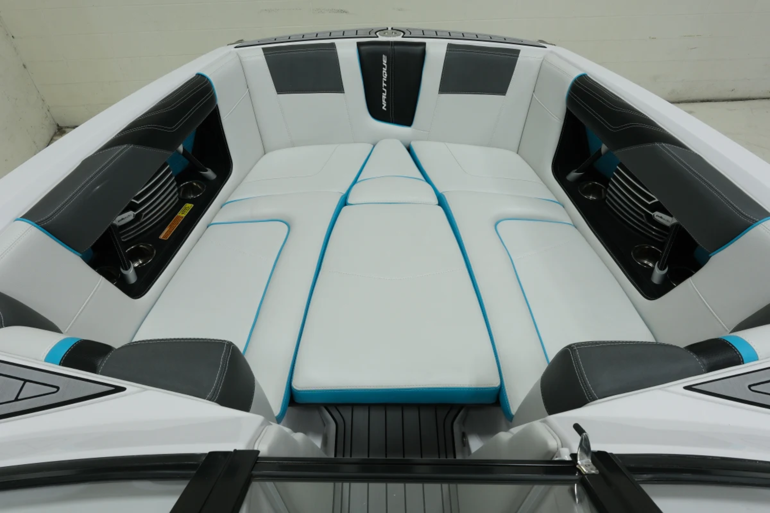 2014 Nautique G23 
