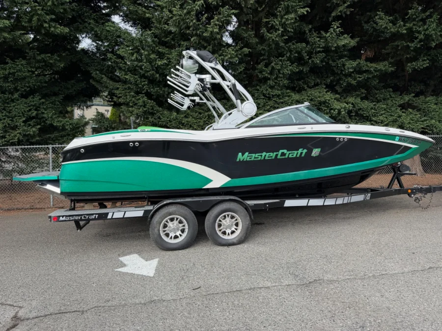 2015-mastercraft-x23-145978-image1.webp