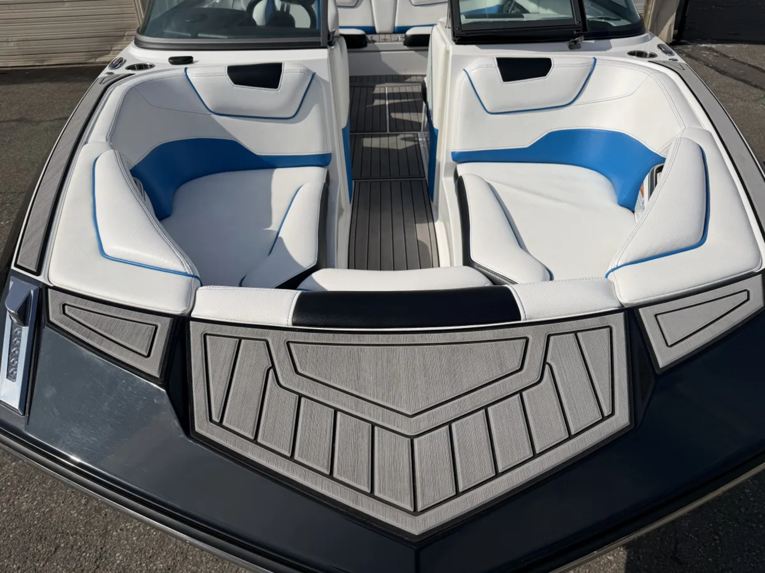 2017 Air Nautique GS22