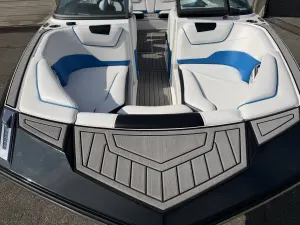 2017-nautique-gs22-145980-image6.webp
