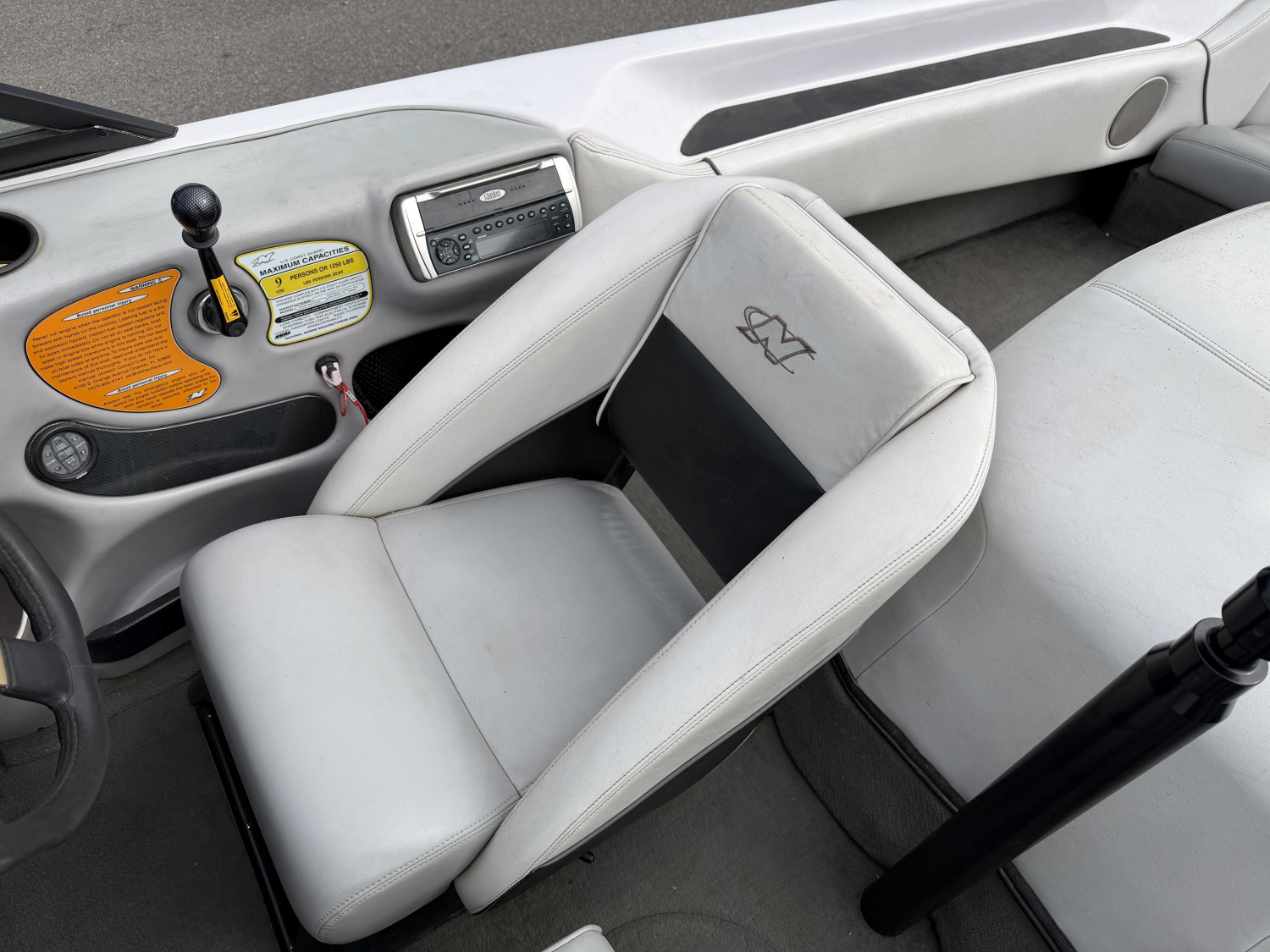 2001 Nautique 21 Sport