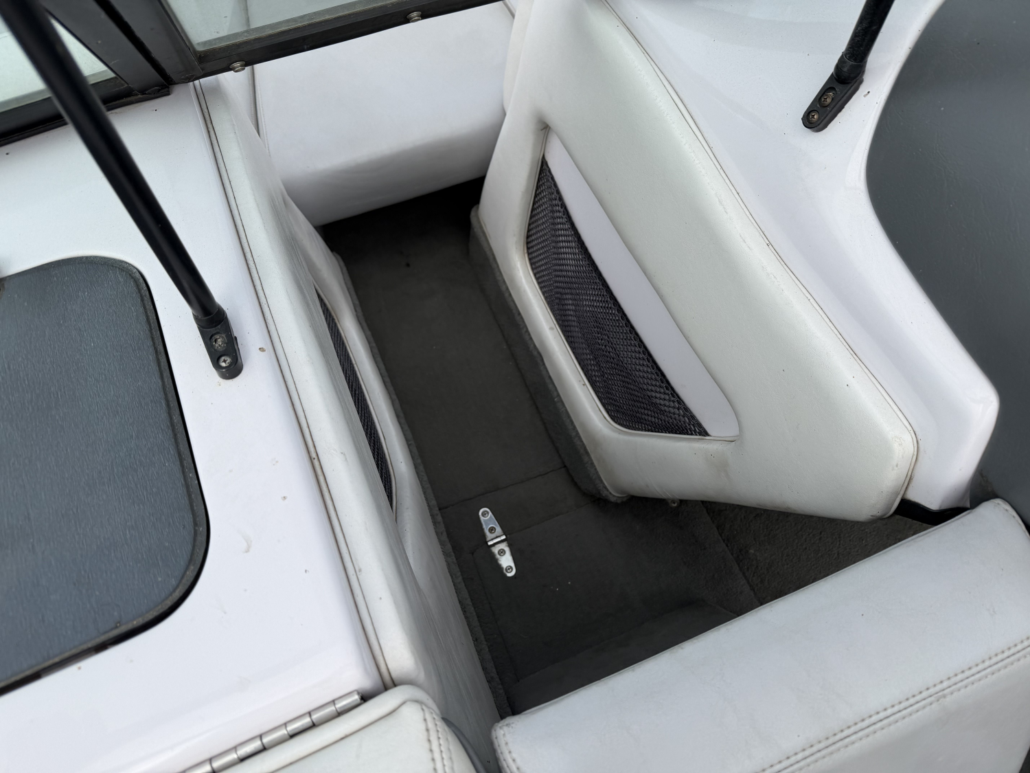 2001 Nautique 21 Sport