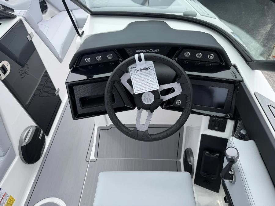2027-mastercraft-nxt22-145996-image13