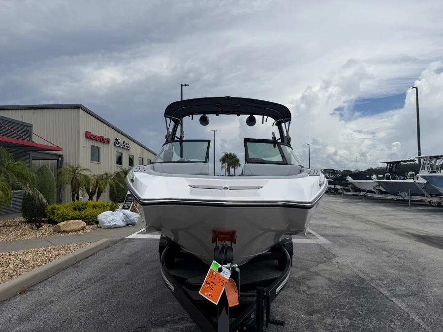 2027-mastercraft-nxt22-145996-image3