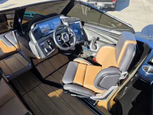 2026 SUPRA SE Icon