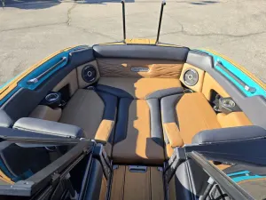 2026 SUPRA SE Icon
