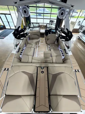 2026 Centurion Fe23 Icon