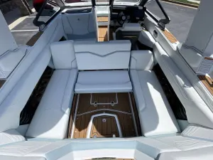 2025-nautique-g23-146003-image12