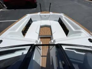 2025-nautique-g23-146003-image24
