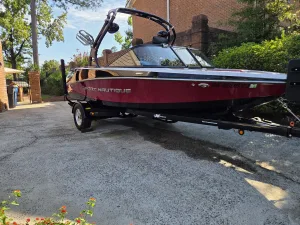 2011-nautique-sport-nautique-200-146004-image1.webp