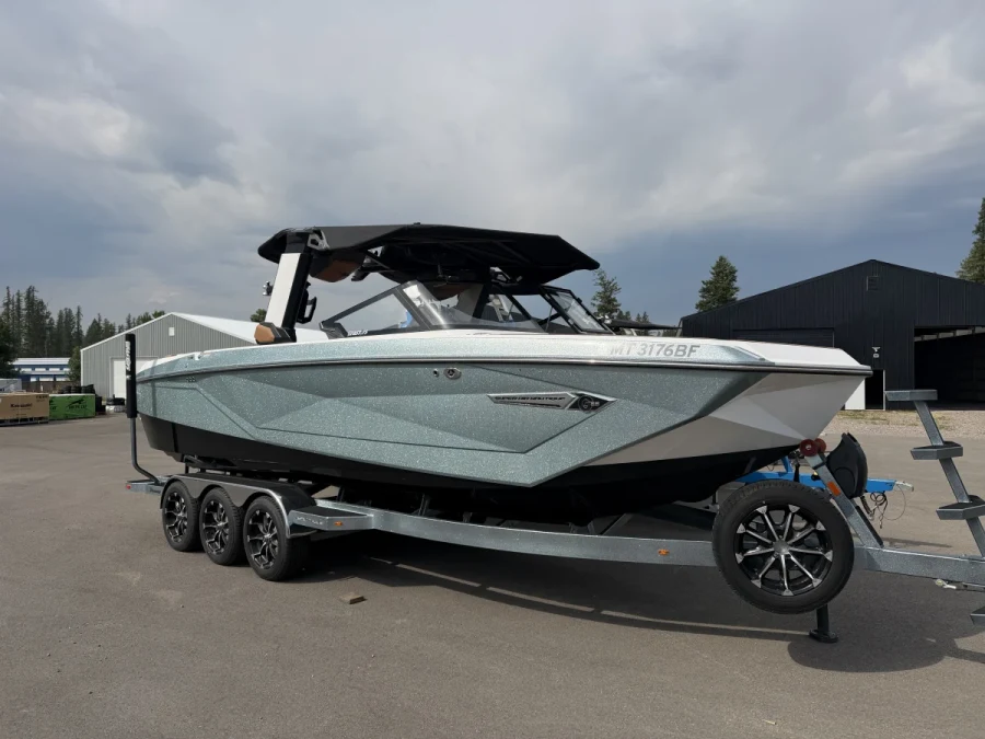 2022-nautique-g25-146007-image2.webp