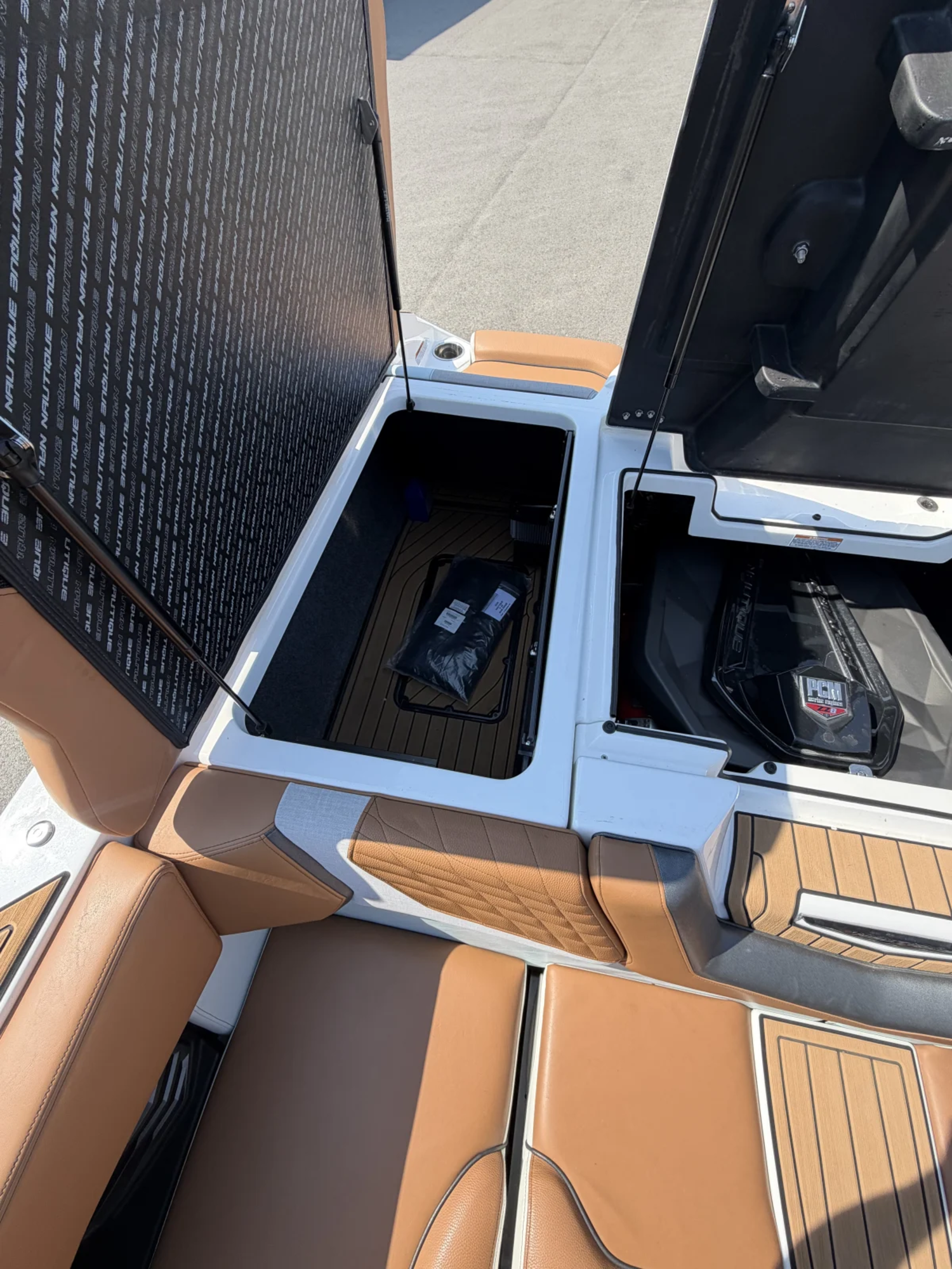 2022 Nautique G23