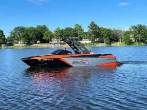 2020-malibu-wakesetter-23-lsv-146012-image0.webp