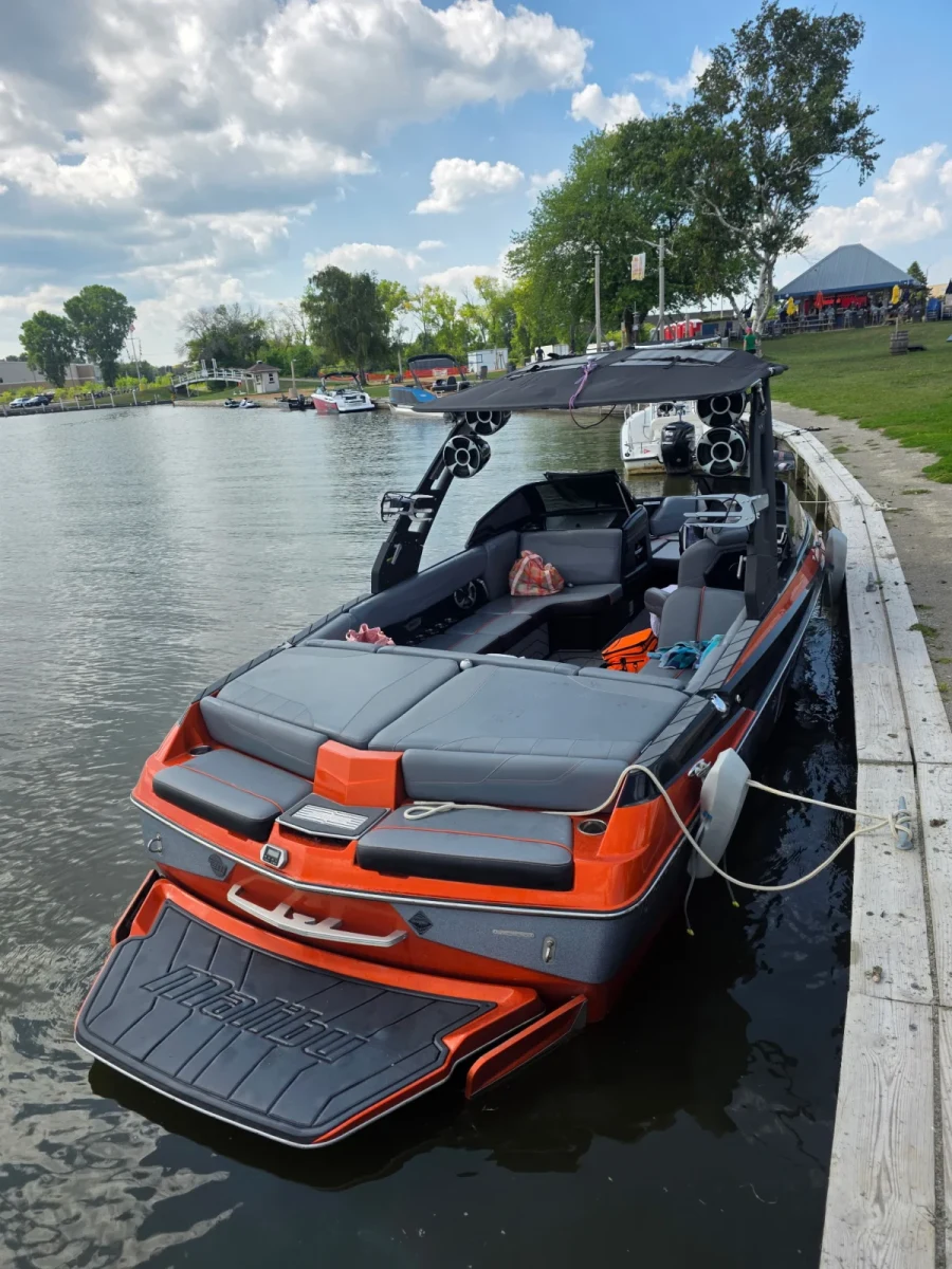 2020-malibu-wakesetter-23-lsv-146012-image5.webp