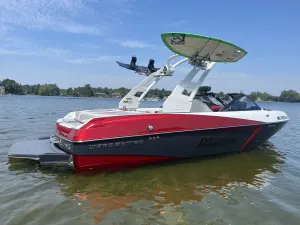 2017-malibu-wakesetter-vtx-146015-image0.webp