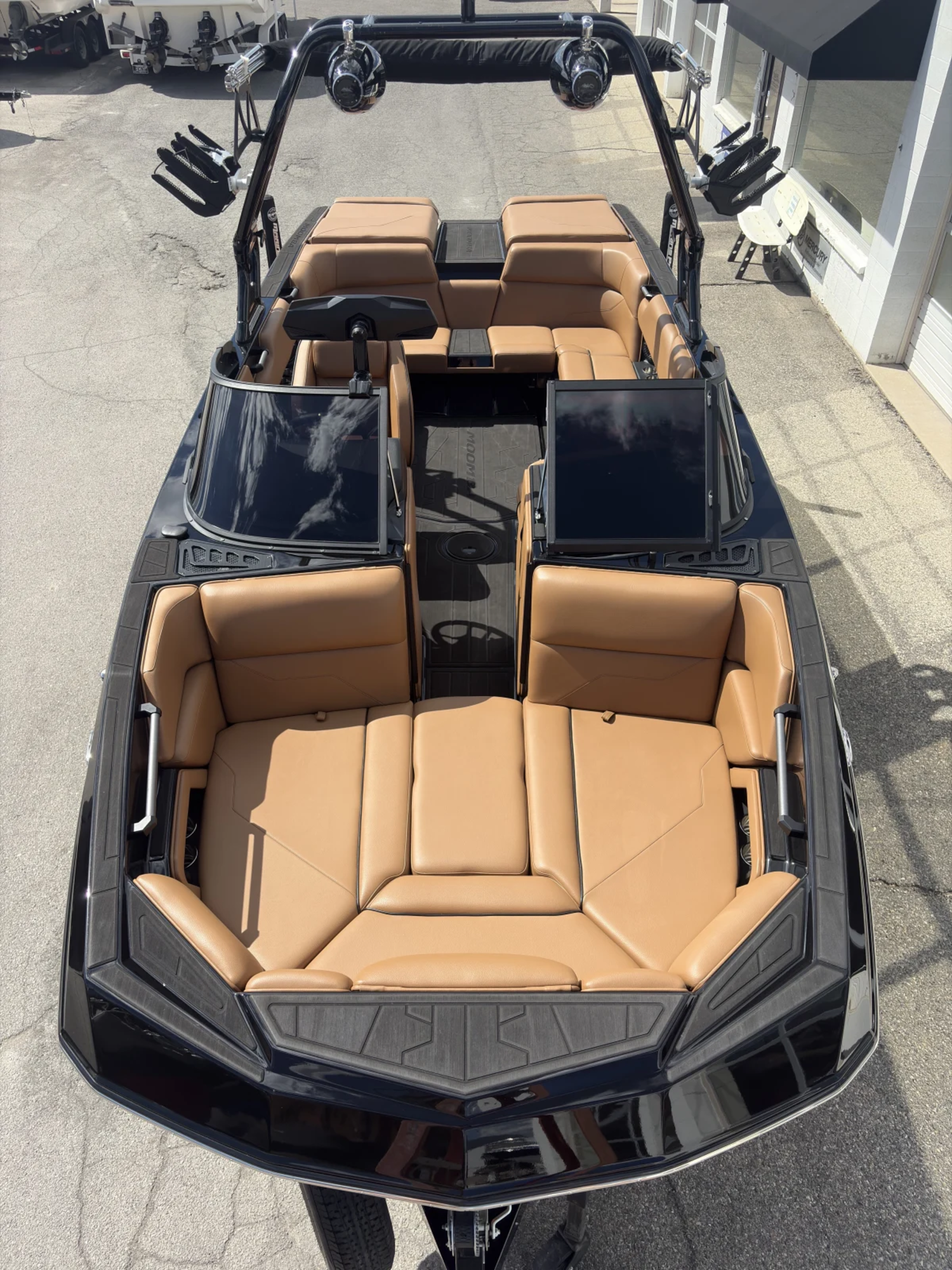 2026 23' Moomba MAX Bowrider