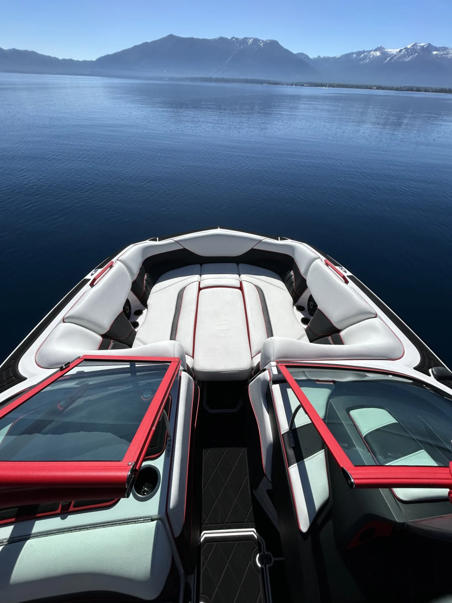 2026 MB Sports Boats B52 25 Alpha