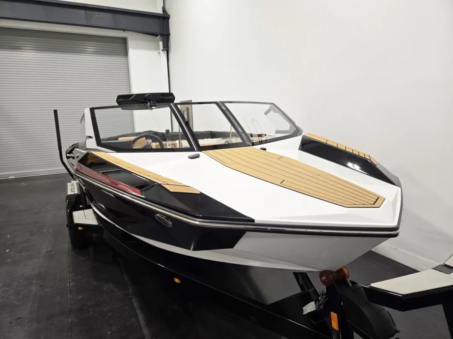 2026-nautique-ski-nautique-146023-image3.webp