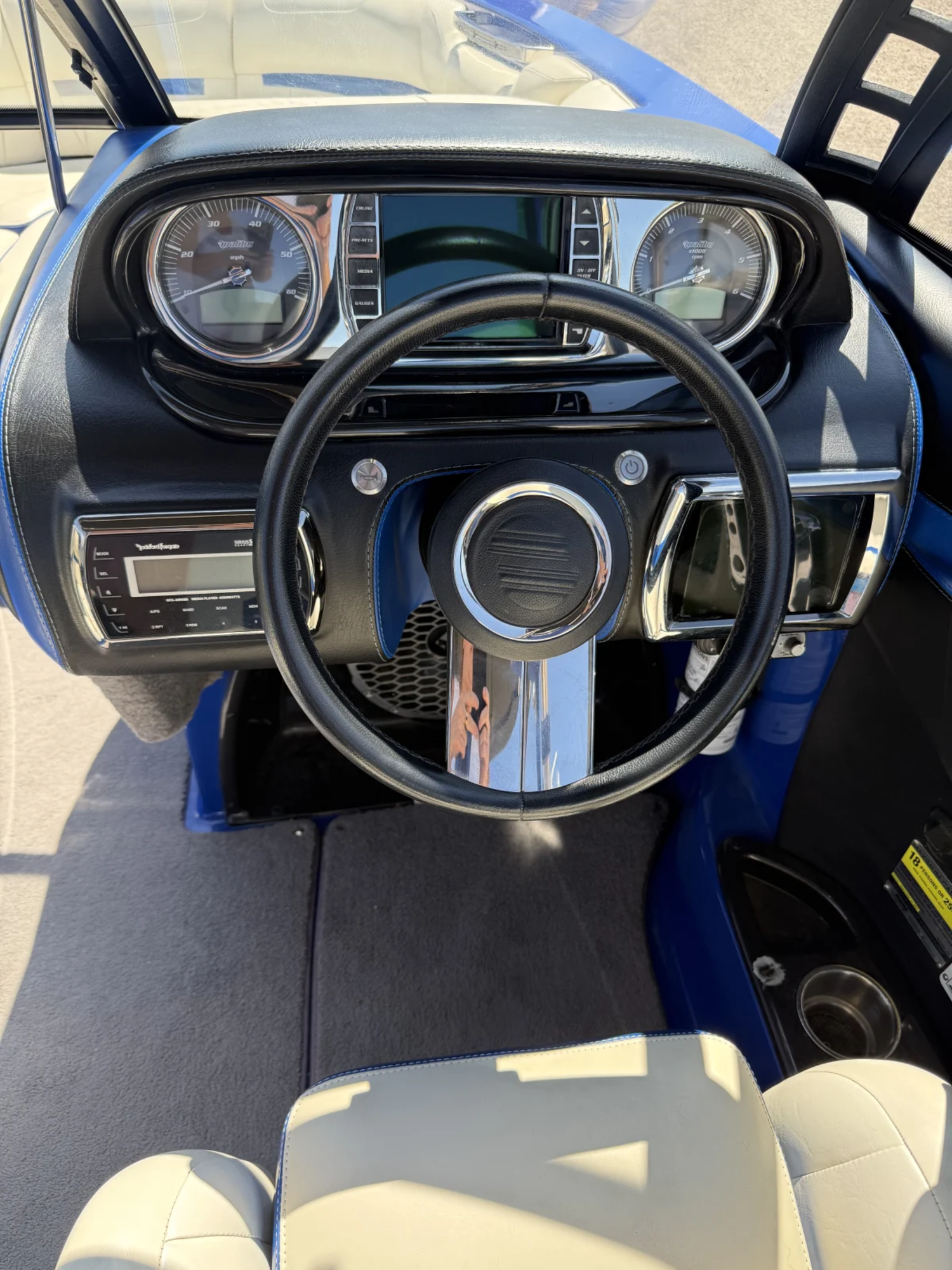 2013 Malibu Boats Wakesetter 24 MXZ