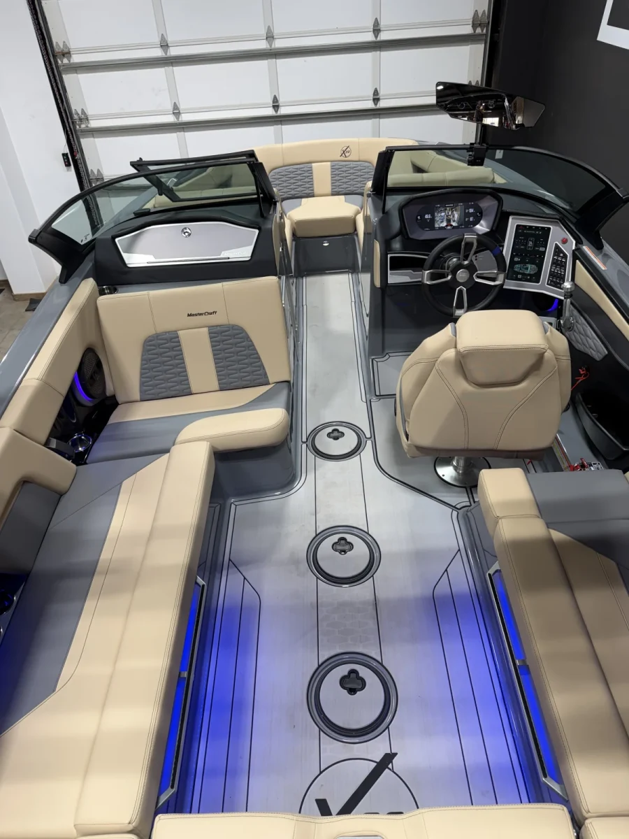 2024-mastercraft-x22-146027-image10.webp