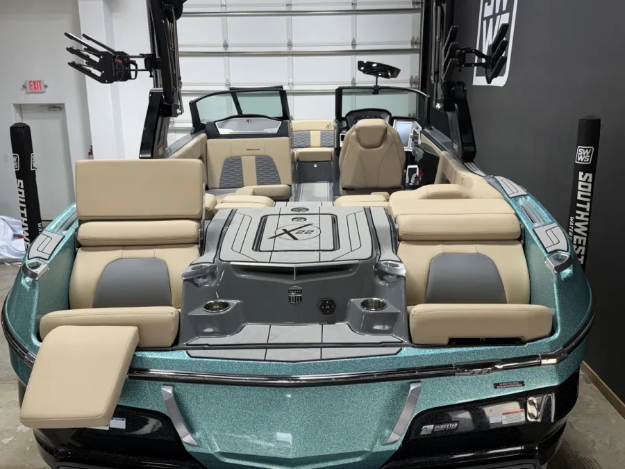2024-mastercraft-x22-146027-image13.webp