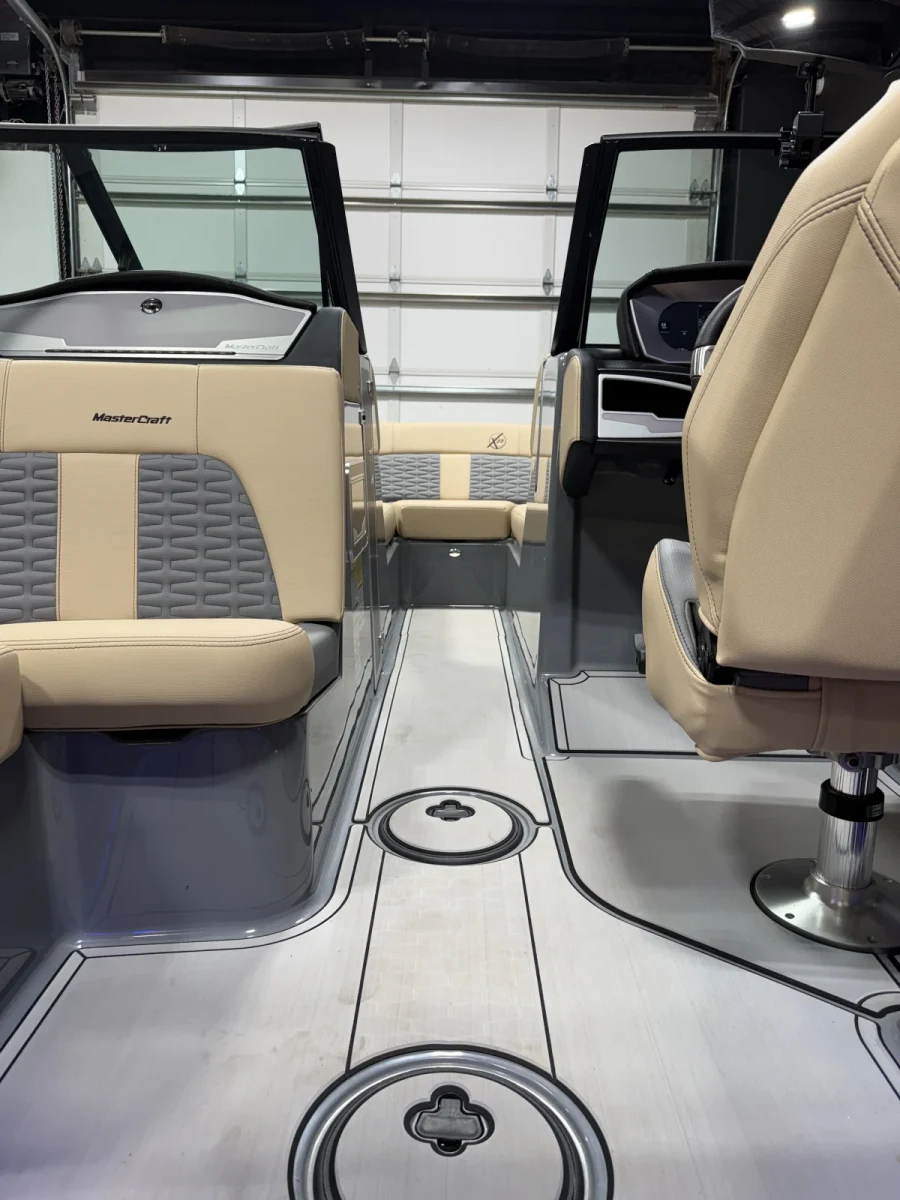 2024-mastercraft-x22-146027-image6.webp