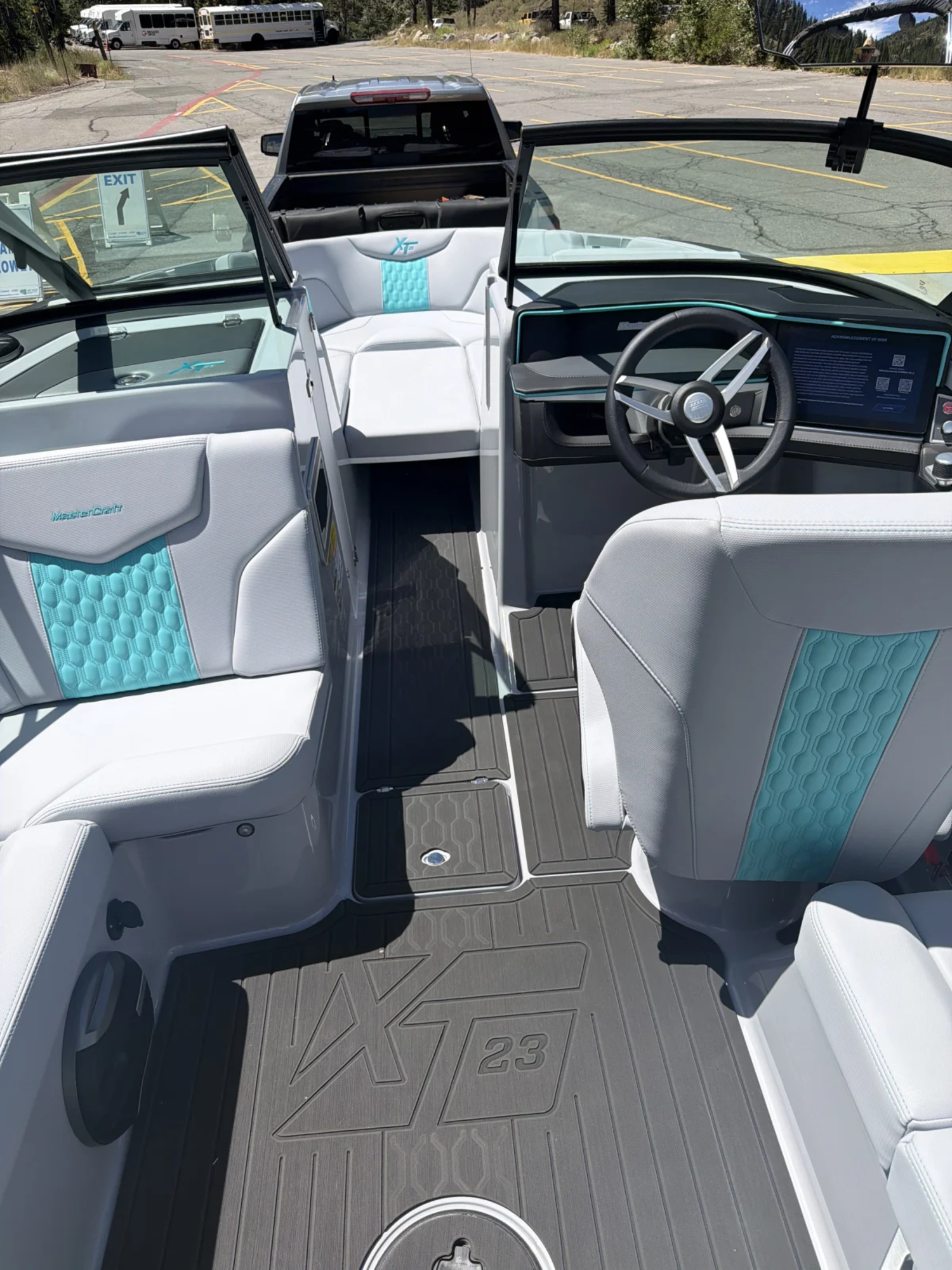 2026 Mastercraft XT23