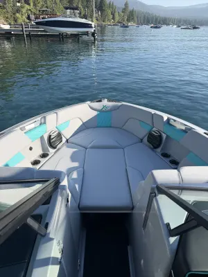 2026-mastercraft-xt23-146031-image4.webp