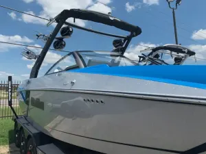2019-malibu-wakesetter-24-mxz-146032-image2.webp