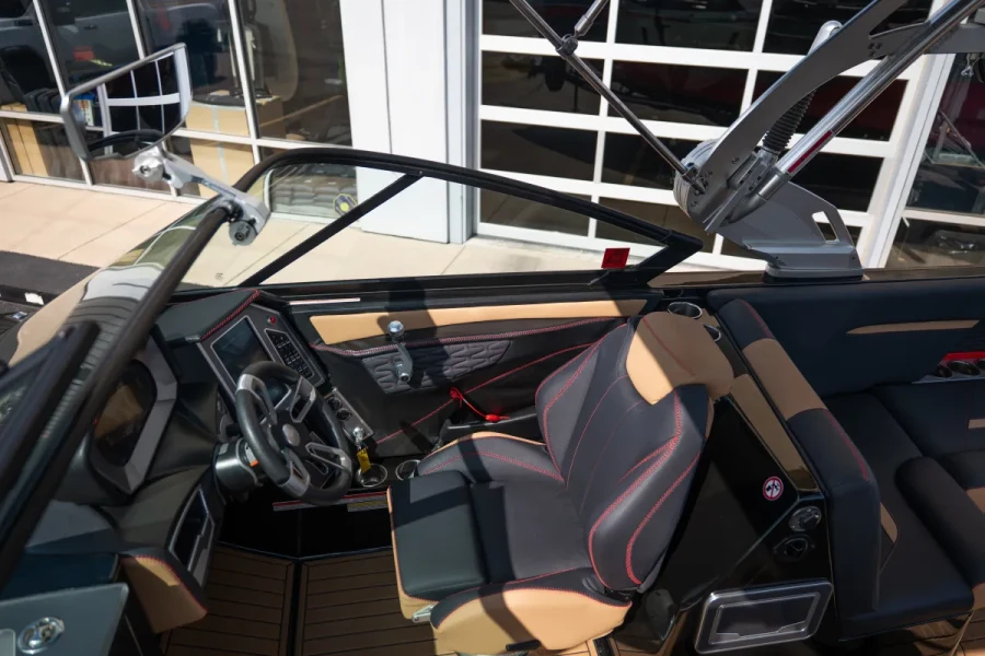 2021-mastercraft-x26-146038-image17.webp