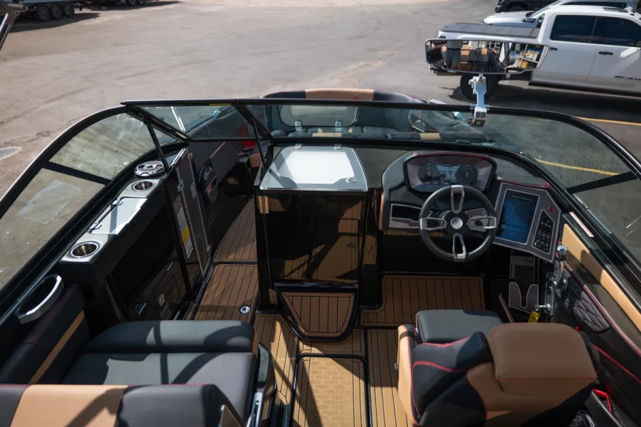 2021-mastercraft-x26-146038-image19.webp