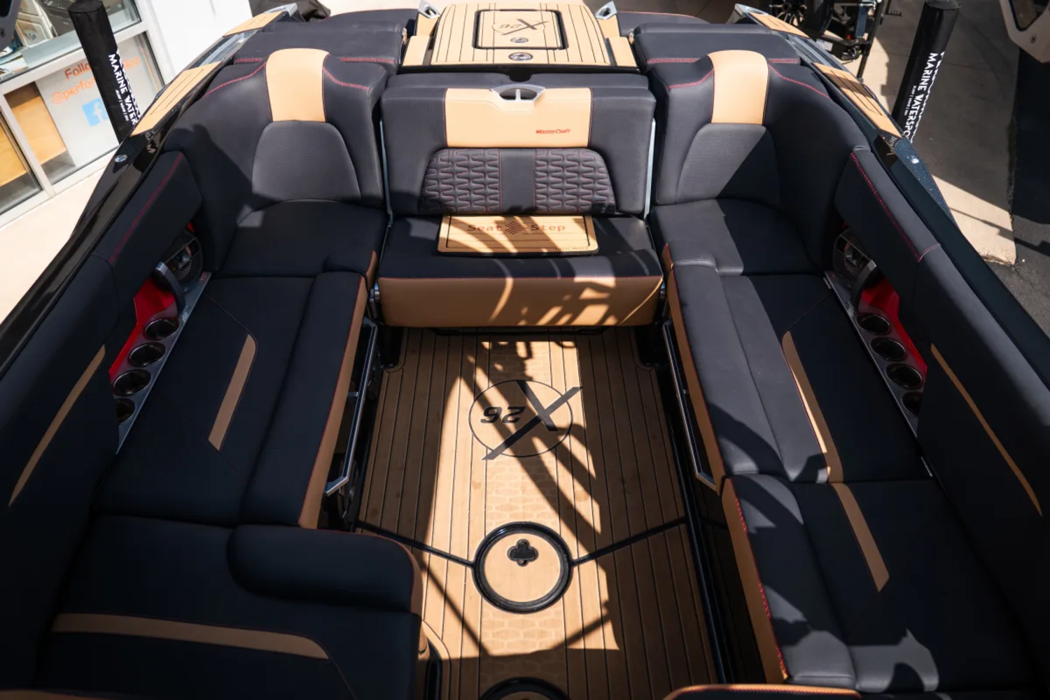2021 MASTERCRAFT X26 1 OWNER VERY CLEAN FULL LOADED 270HRS 