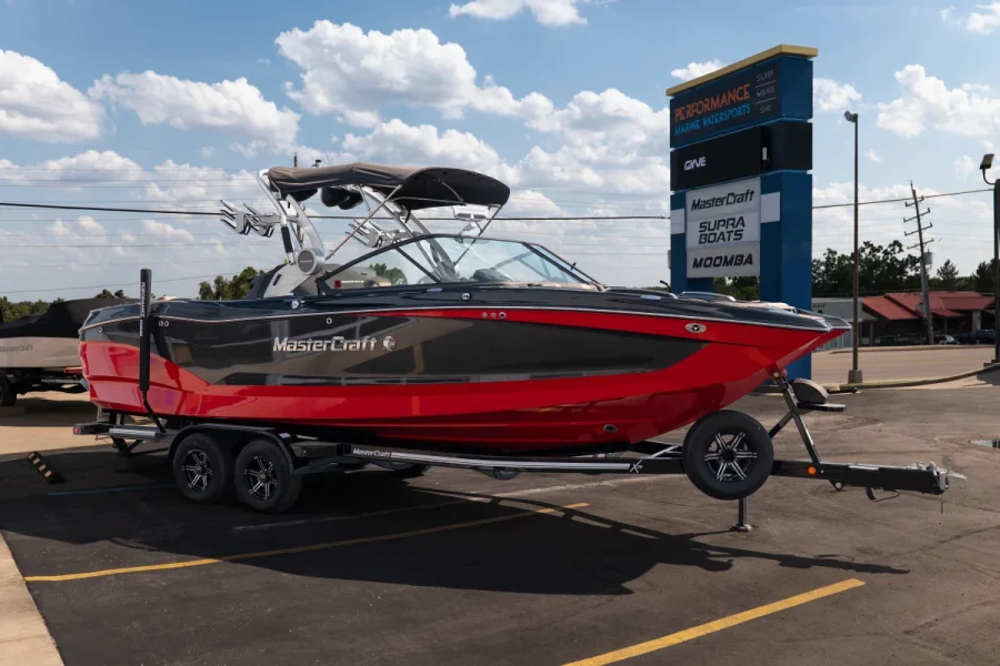 2021-mastercraft-x26-146038-image3.webp