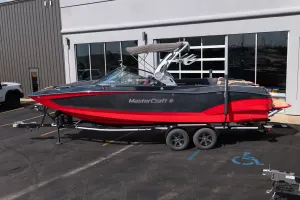 2021-mastercraft-x26-146038-image4.webp
