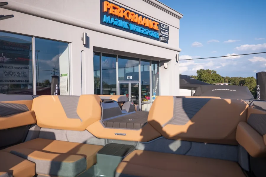 2027-mastercraft-x24-146039-image25.webp