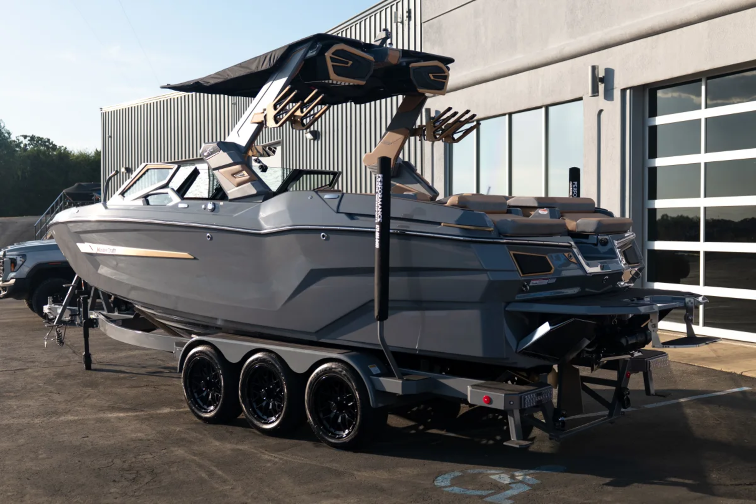 2027 MASTERCRAFT X24 FLINT GREY & GOLD ACCENTS 