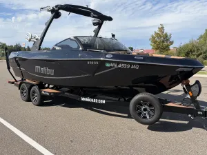 2025-malibu-wakesetter-23-lsv-146041-image6.webp