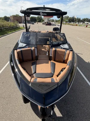 2025-malibu-wakesetter-23-lsv-146041-image8.webp