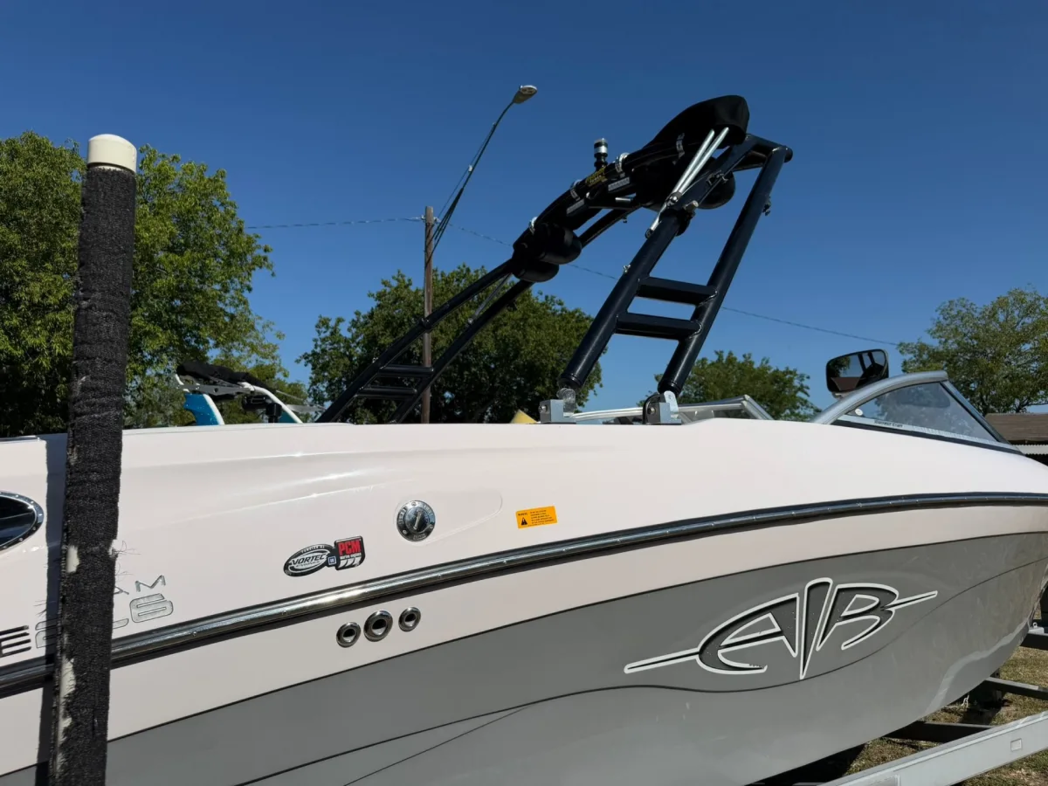 2003 Air Nautique 226 Team Edition - GOOD Condition and Great Price!