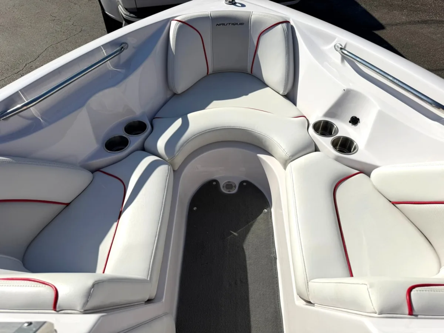 2008 Super Air Nautique 210 - ONE OWNER!