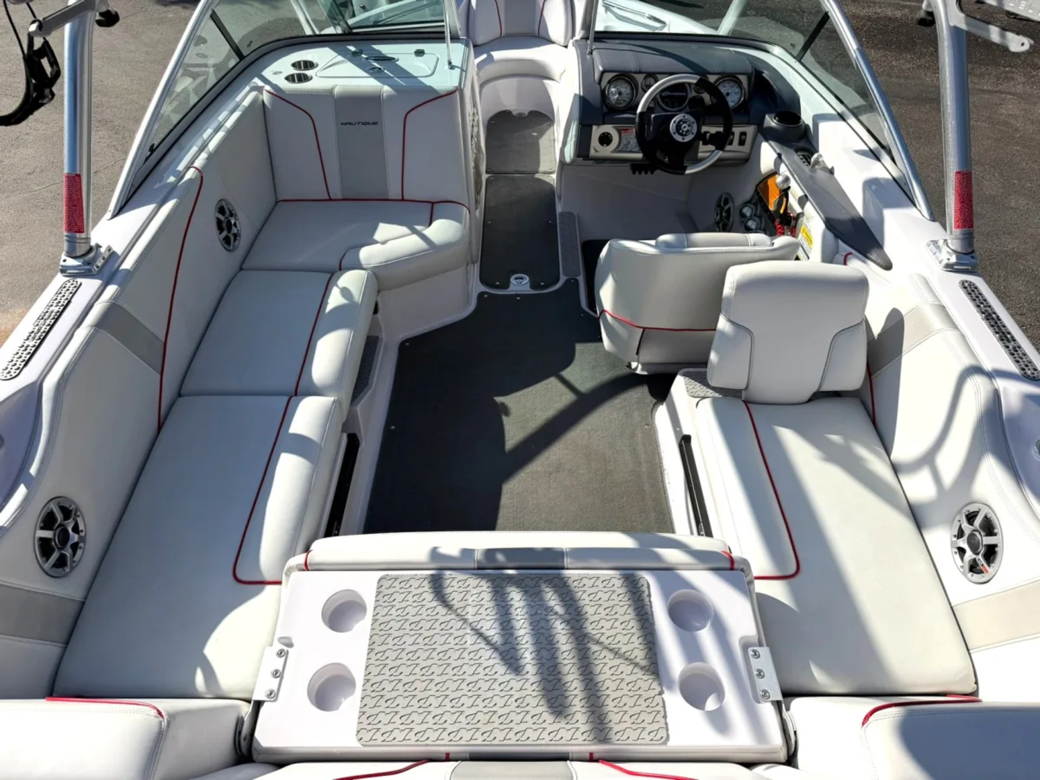 2008 Super Air Nautique 210 - ONE OWNER!